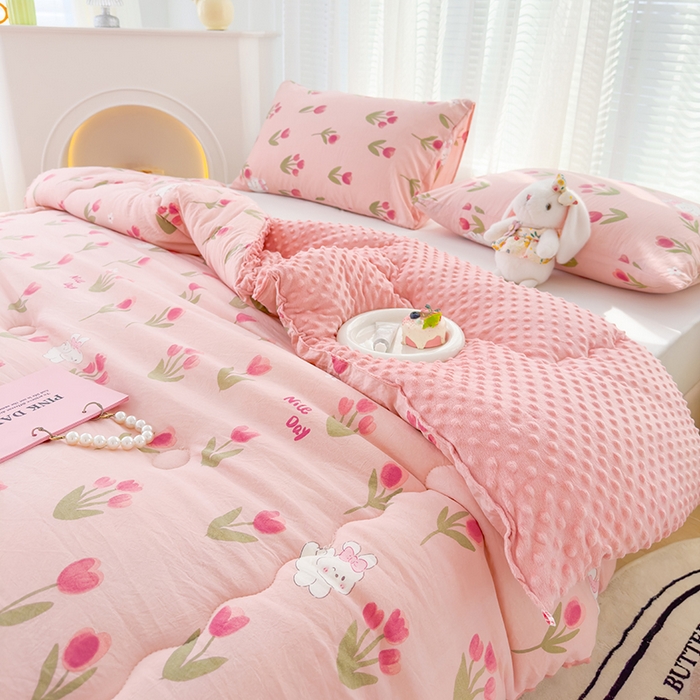 91家纺网 家纺一手货源 找家纺 佰丝居 2025新款A类水洗棉双层纱豆豆被100%新疆棉花被夏被 甜茶日记