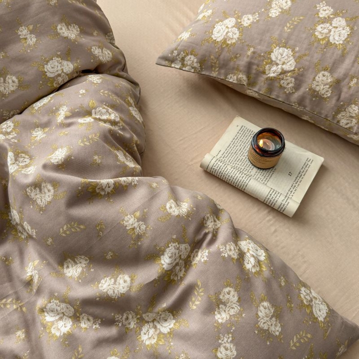 91家纺网 家纺一手货源 找家纺 典曼家纺 2025新款双层纱小清新印花四件套-床拍 北岛诗情