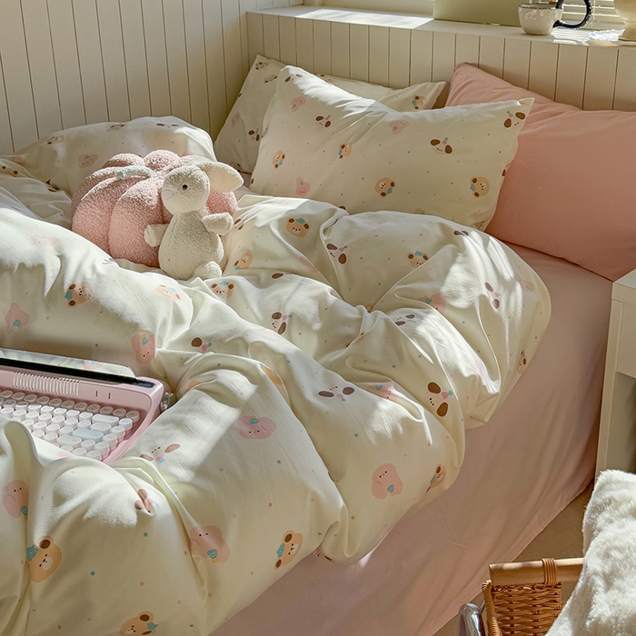 91家纺网 家纺一手货源 找家纺 繁花家居 2025新款软乎乎时尚印花水洗棉四件套 动物大头贴