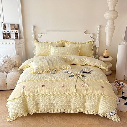 91家纺网 家纺一手货源 找家纺 兴美佳家纺 2025新款全加棉泡泡棉亲肤绗缝四件套-爱的家园 爱的家园-米黄