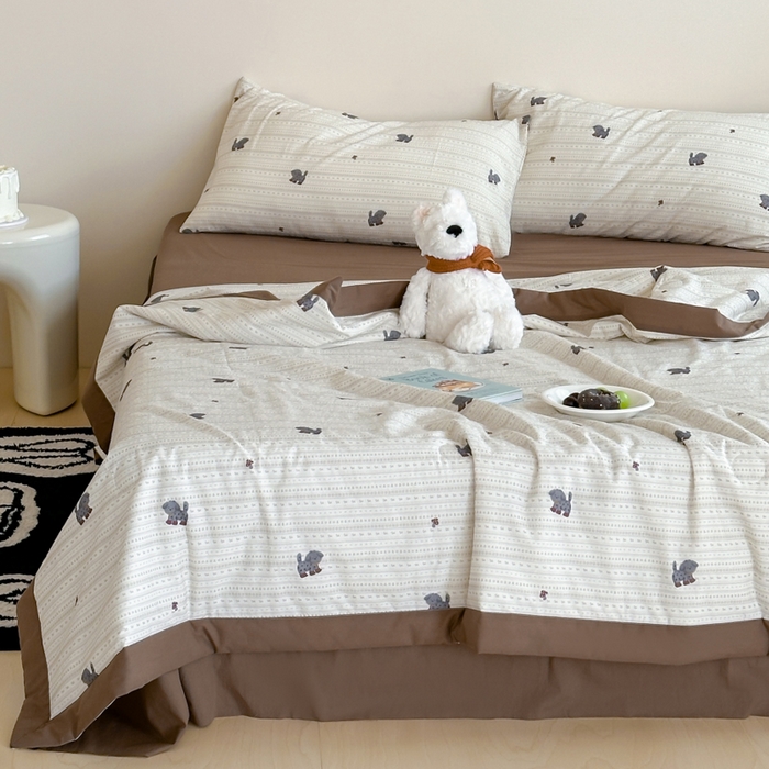 91家纺网 家纺一手货源 找家纺 大彩家居 2025新款全棉有氧水洗纱布夏被夏凉被 斑点狗