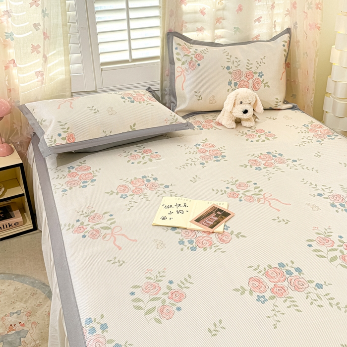 91家纺网 家纺一手货源 找家纺 川悦生活 2025新款数码印花冰藤席 玫瑰原野