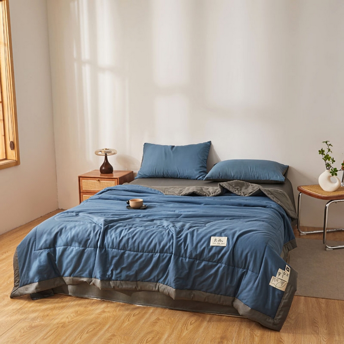 91家纺网 家纺一手货源 找家纺 熙宴家纺 2025新款纯色里外全棉夏被四件套 宾利蓝+高级灰