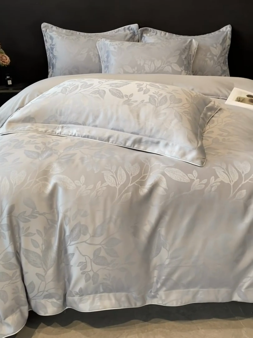 91家纺网 家纺一手货源 找家纺 米彩家纺 2025新款A类水洗真丝天丝提花四件套 叶琉璃浅灰