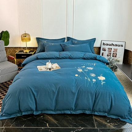 梵克保罗 2025直播热卖长绒棉刺绣花边四件套-烟雨花都 烟雨花都-钻石蓝