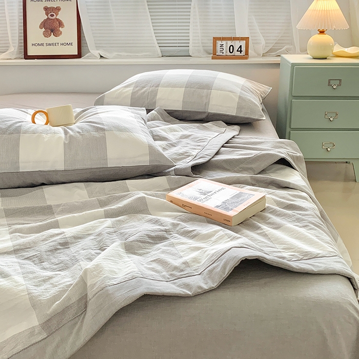 91家纺网 家纺一手货源 找家纺 水洗的故事 2025新款全棉色织水洗棉棉花夏被被子被芯 椰灰大格