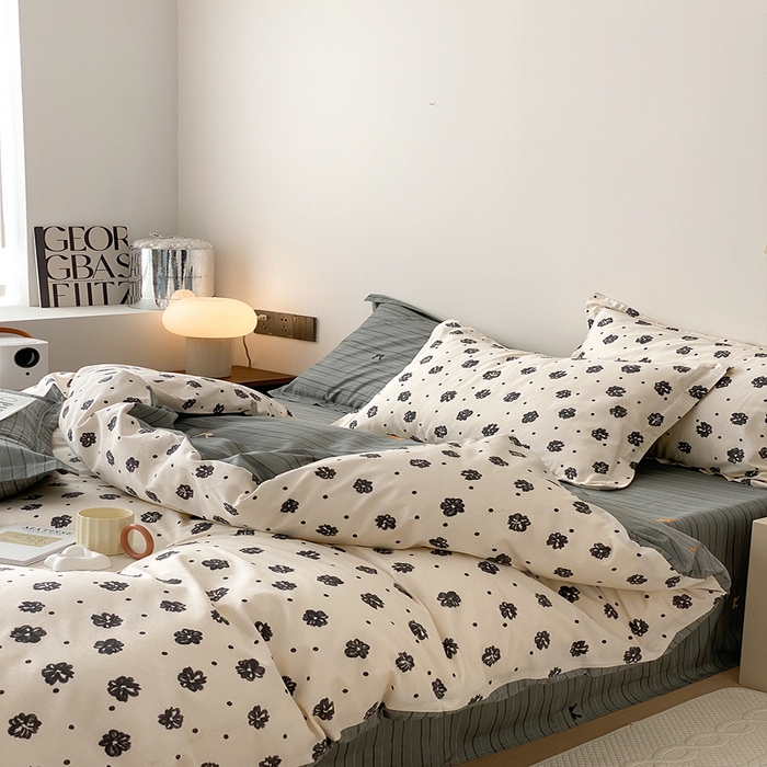 91家纺网 家纺一手货源 找家纺 宜家坊 2025开春新品全棉喷气13070小清新印花纯棉全棉四件套-风格一 黑白恋曲