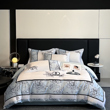 91家纺网 家纺一手货源 找家纺 博纳家纺 2025新款纯棉数码绣花四件套-简爱 简爱-繁星蓝
