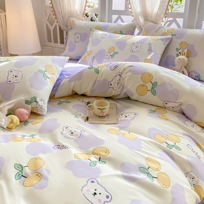 91家纺网 家纺一手货源 找家纺 宜家坊 2025早春新品全棉纯棉喷气13070小清新印花纯棉四件套-风格二 熊噜噜爱果子