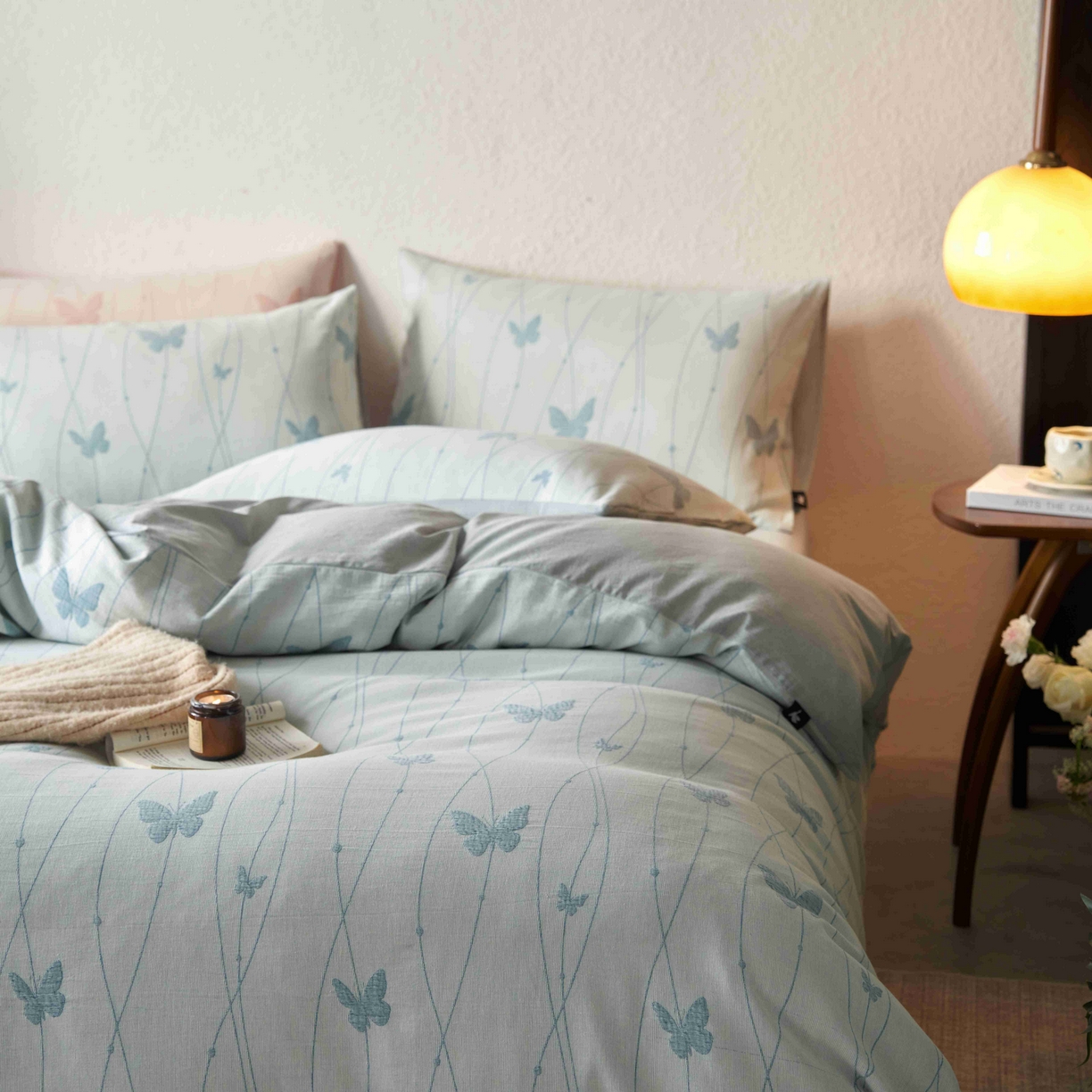 91家纺网 家纺一手货源 找家纺 安莱生活 2025新款60s双层纱色织大提花蝶舞翩翩四件套系列 蝶舞翩翩-浅蓝