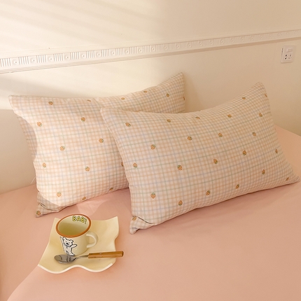 DoDo 兜兜 2026新款全棉双层纱印花单枕套（可定做尺寸） 格子草莓