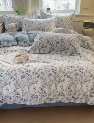 91家纺网 家纺一手货源 找家纺 大柏树 2025新款全棉13376印花四件套系列（可定制）-床单四件套青野花梦-蓝