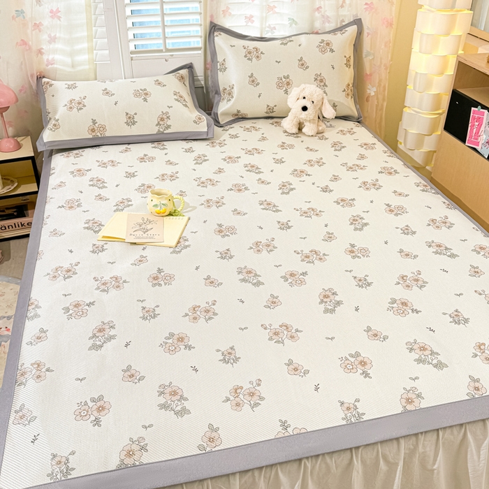 91家纺网 家纺一手货源 找家纺 川悦生活 2025新款数码印花冰藤席 桥边小花