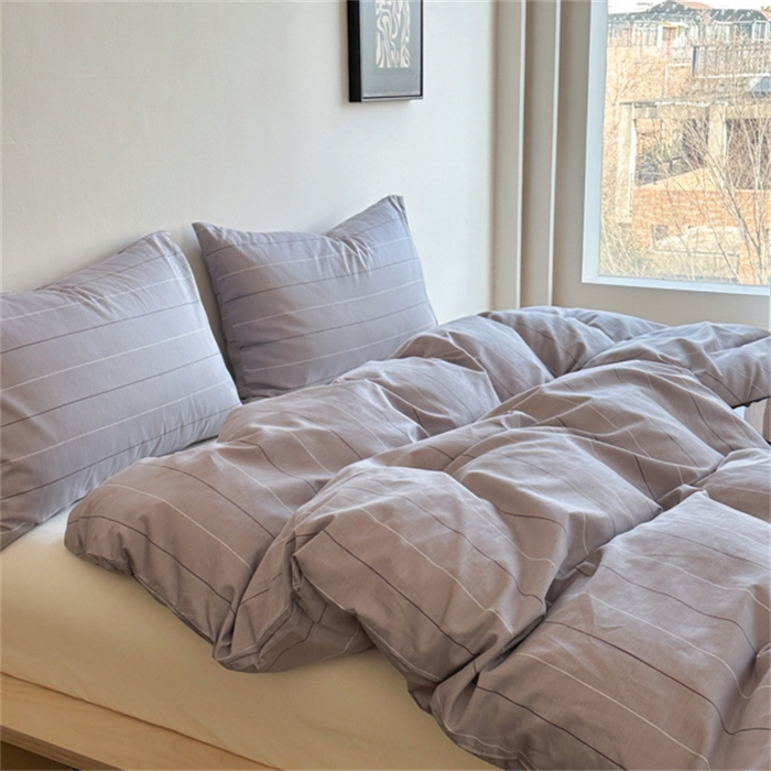 91家纺网 家纺一手货源 找家纺 金丝鸟家纺 2025新款全棉斜纹印花条纹系列四件套及单品 追忆灰