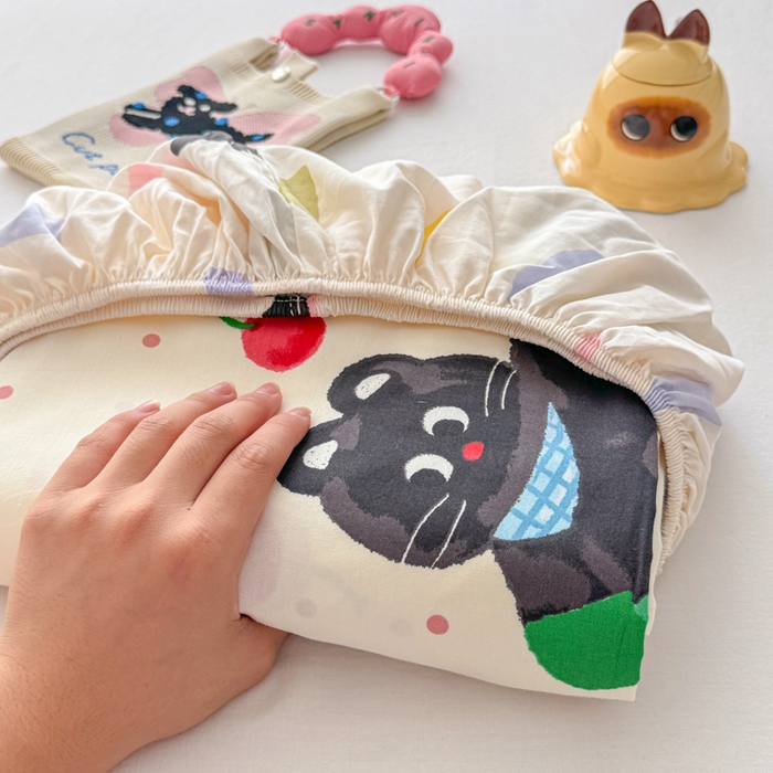 91家纺网 家纺一手货源 找家纺 吉象家纺 2025新款高支密全棉印花单品系列-单床笠 怪诞猫