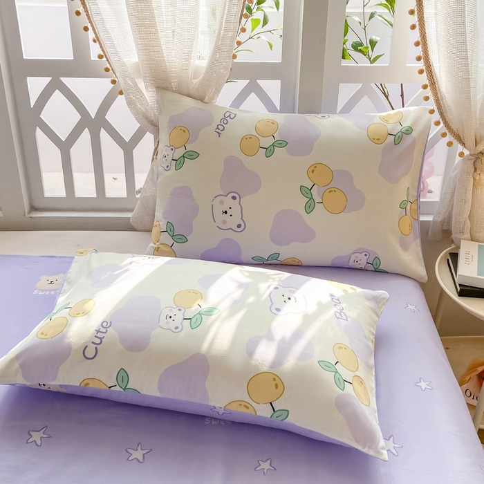 91家纺网 家纺一手货源 找家纺 宜家坊 2025早春新品全棉纯棉喷气13070小清新印花纯棉四件套-风格二 熊噜噜爱果子