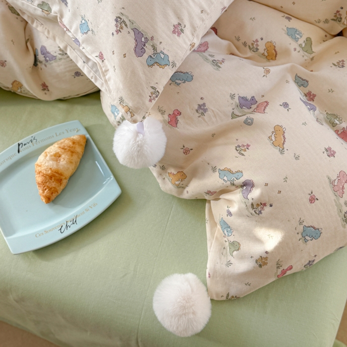 91家纺网 家纺一手货源 找家纺 金爱家 2025新款亲肤舒适纯棉双层纱四件套 双层纱-彩色小恐龙