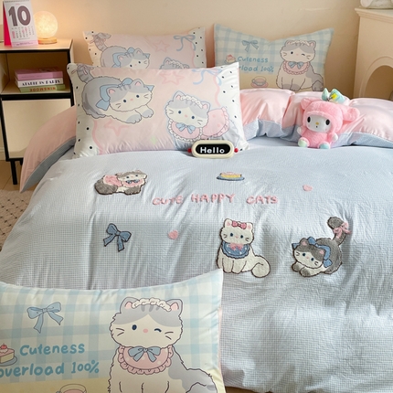 91家纺网 家纺一手货源 找家纺 沐慕 2025新款大版印加绣款四件套 猫咪日记