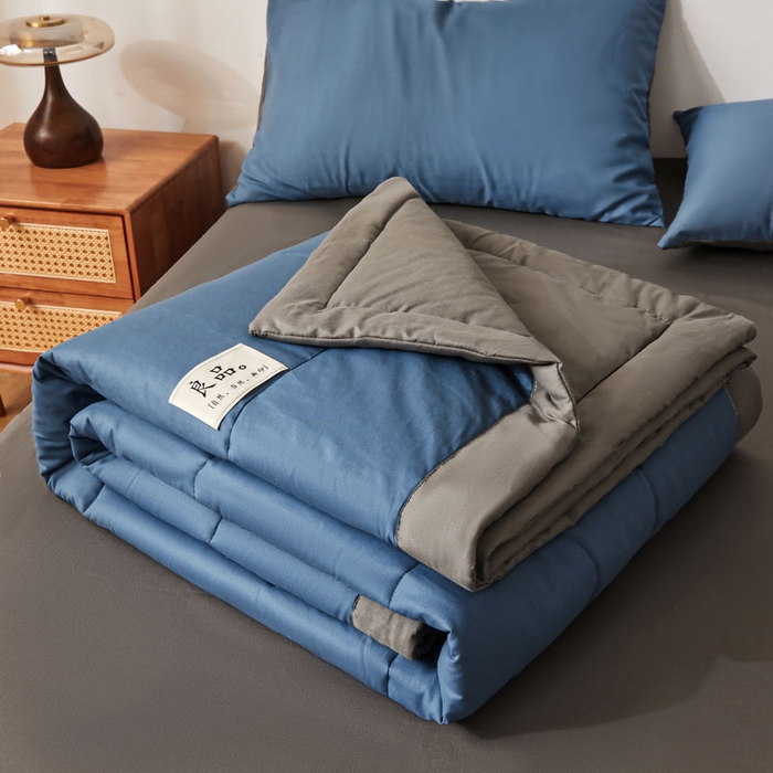 91家纺网 家纺一手货源 找家纺 熙宴家纺 2025新款纯色里外全棉夏被四件套 宾利蓝+高级灰
