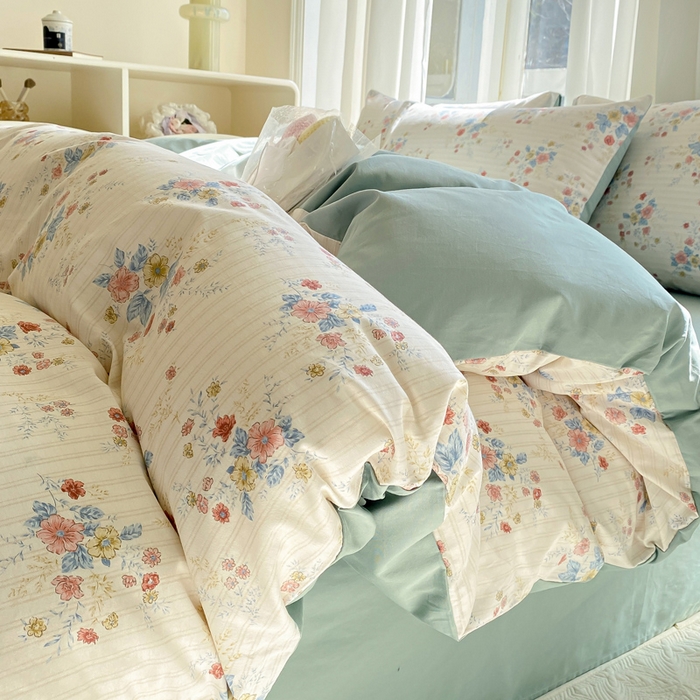 91家纺网 家纺一手货源 找家纺 宜家坊 2025早春新品全棉纯棉喷气13070小清新印花纯棉四件套-风格二 淡雅花影