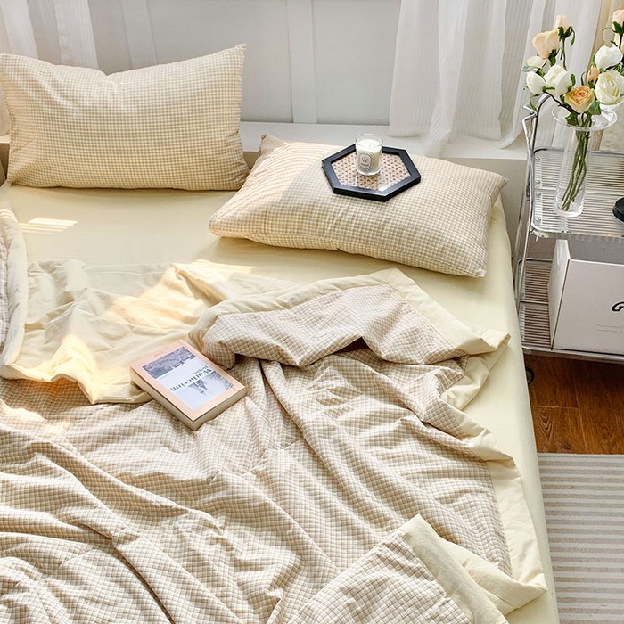 91家纺网 家纺一手货源 找家纺 水洗的故事 2025新款全棉色织水洗棉夏被&四件套 奶黄格