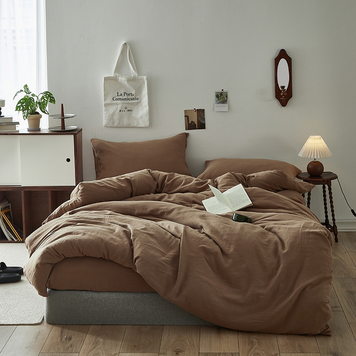 91家纺网 家纺一手货源 找家纺 水洗的故事 2025新款全棉A类皱皱纱纯色混搭四件套 摩卡