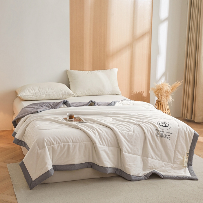 91家纺网 家纺一手货源 找家纺 熙宴家纺 2025新款水洗棉100%新疆棉花夏被-棉白 棉白+灰