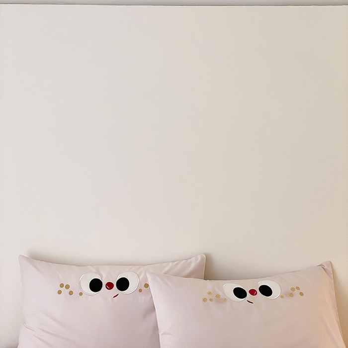 91家纺网 家纺一手货源 找家纺 （总）星野 2025春夏新品全棉贴布绣立体耳朵卡通四件套-喵小爪