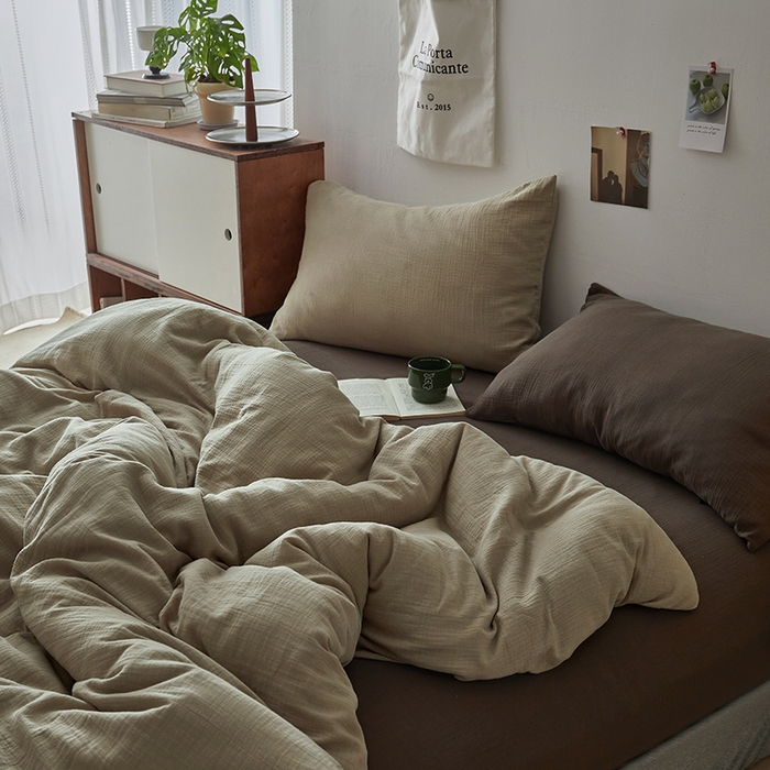 91家纺网 家纺一手货源 找家纺 水洗的故事 2025新款全棉A类皱皱纱纯色混搭四件套 拿铁