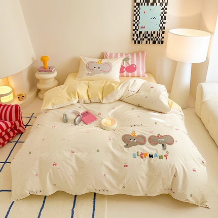 典曼家纺 2025新款13372印花毛巾绣四件套 甜蜜小象