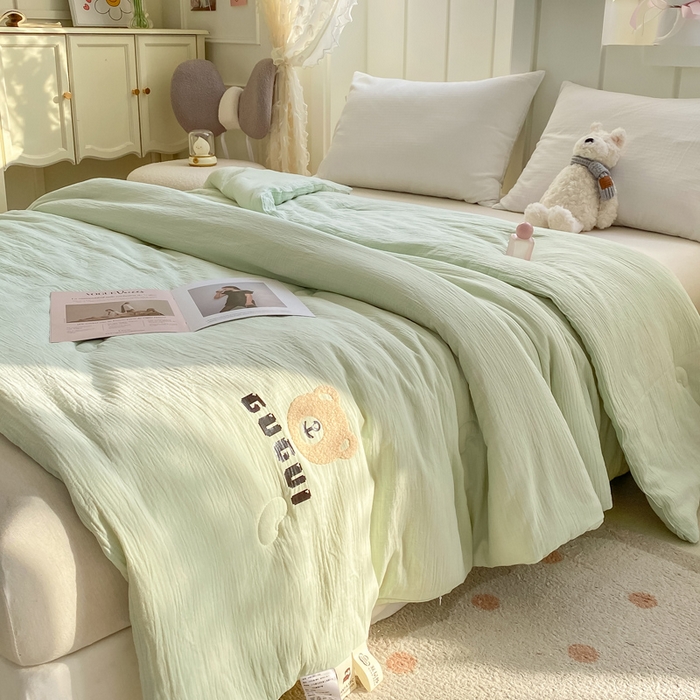 91家纺网 家纺一手货源 找家纺 沃尔居 新款水洗全棉双层纱夏被空调被大豆被纯棉春秋被子被芯夏凉被 小熊-浅绿色