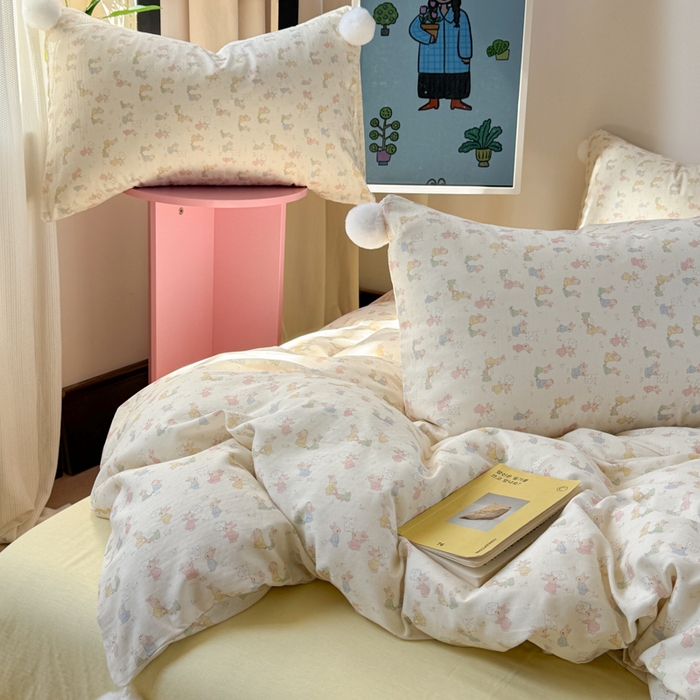 91家纺网 家纺一手货源 找家纺 金爱家 2025新款亲肤舒适纯棉双层纱四件套 双层纱-兔兔好朋友