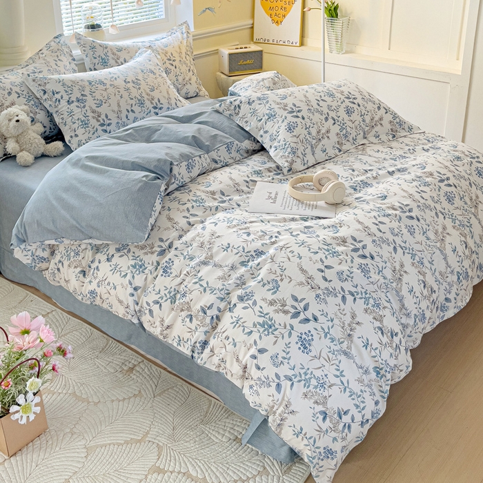 91家纺网 家纺一手货源 找家纺 大柏树 2025新款全棉13376印花四件套系列（可定制）-床单四件套青野花梦-蓝