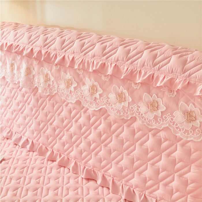 91家纺网 家纺一手货源 找家纺 十个点家纺 2025新款千鸟格磨毛绗缝夹棉纯色花边床头罩 经典玉粉