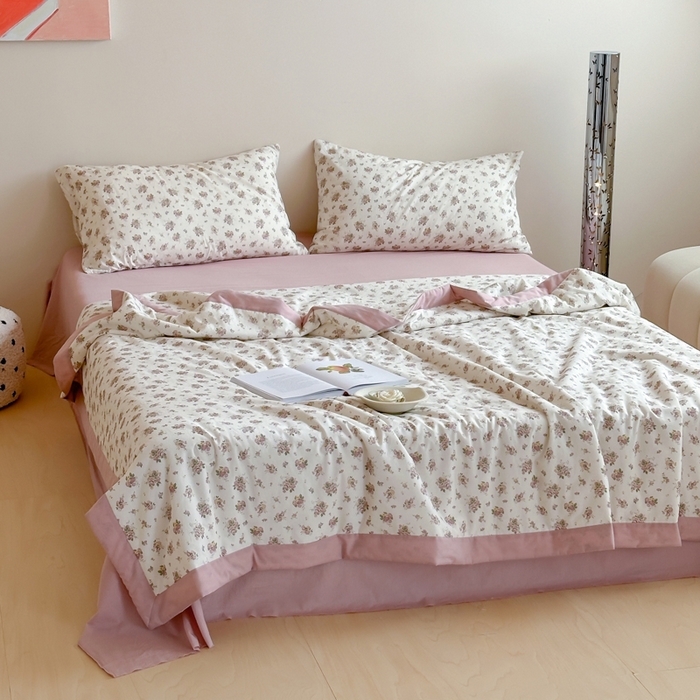 91家纺网 家纺一手货源 找家纺 大彩家居 2025新款全棉有氧水洗纱布夏被夏凉被 陌上花开