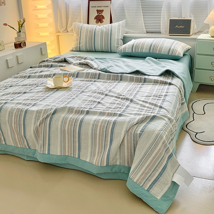 91家纺网 家纺一手货源 找家纺 水洗的故事 2025新款全棉色织水洗棉棉花夏被被子被芯 参青绿条