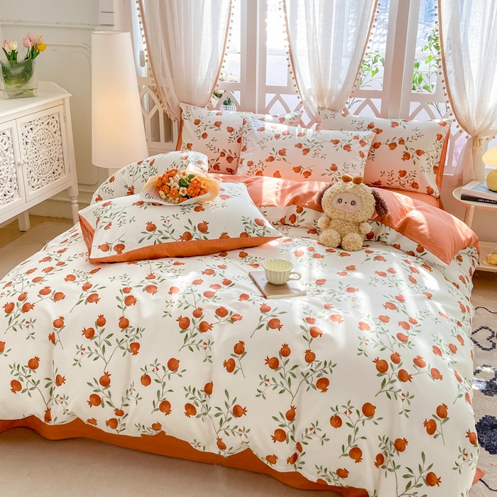 91家纺网 家纺一手货源 找家纺 宜家坊 2025早春新品全棉纯棉喷气13070小清新印花纯棉四件套-风格二 红了石榴