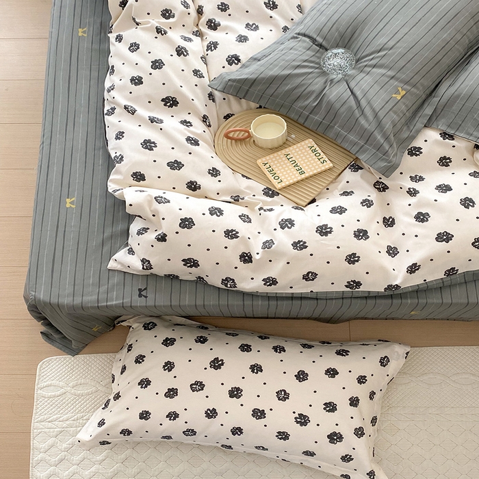 91家纺网 家纺一手货源 找家纺 宜家坊 2025开春新品全棉喷气13070小清新印花纯棉全棉四件套-风格一 黑白恋曲