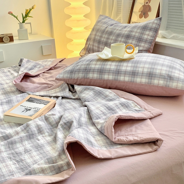 91家纺网 家纺一手货源 找家纺 水洗的故事 2025新款全棉色织水洗棉棉花夏被被子被芯 南风格