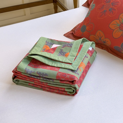 七七家纺 2025新款新疆长绒棉盖毯 优雅匠心