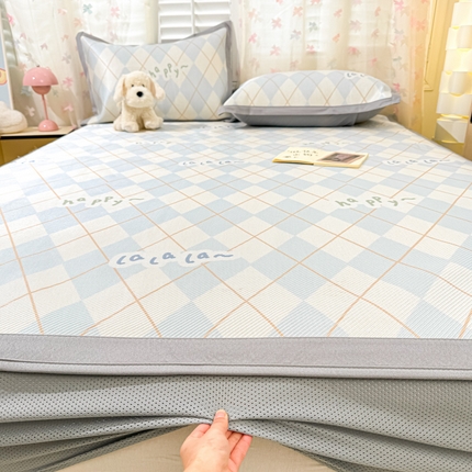 91家纺网 家纺一手货源 找家纺 （总）2025新款小清新数码印花床笠款冰藤席