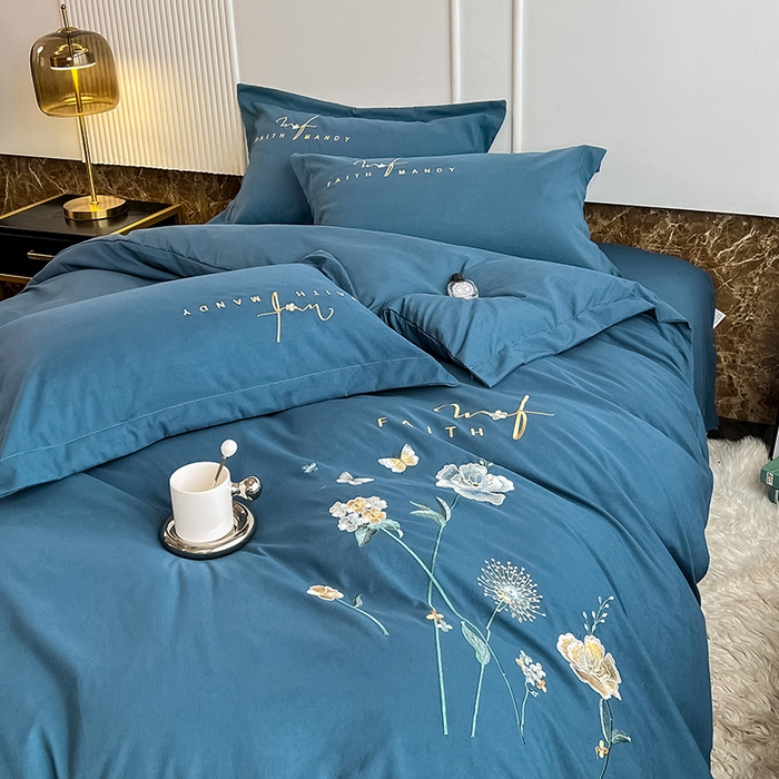 91家纺网 家纺一手货源 找家纺 梵克保罗 2025直播热卖长绒棉刺绣花边四件套-烟雨花都 烟雨花都-钻石蓝