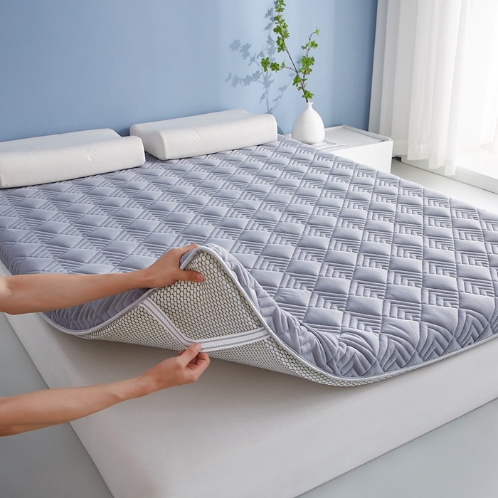 91家纺网 家纺一手货源 找家纺 艺博床垫 2025新款水洗棉成人床垫 灰色