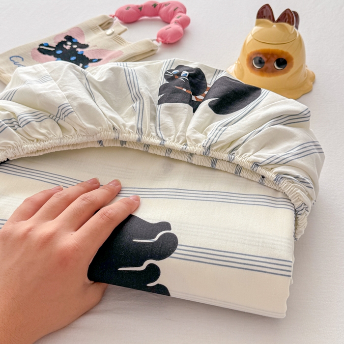 91家纺网 家纺一手货源 找家纺 吉象家纺 2025新款高支密全棉印花单品系列-单床笠 线条猫咪