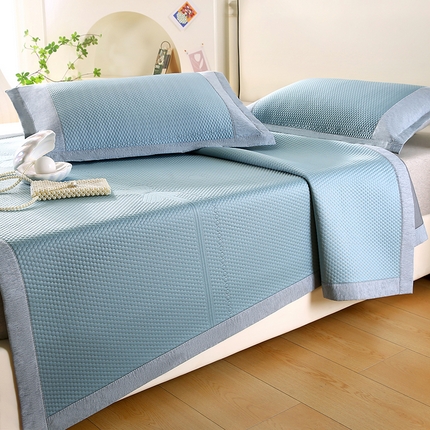 91家纺网 家纺一手货源 找家纺 莱轩席业 2025新款A类450g冰豆豆凉席 蝴蝶结蓝