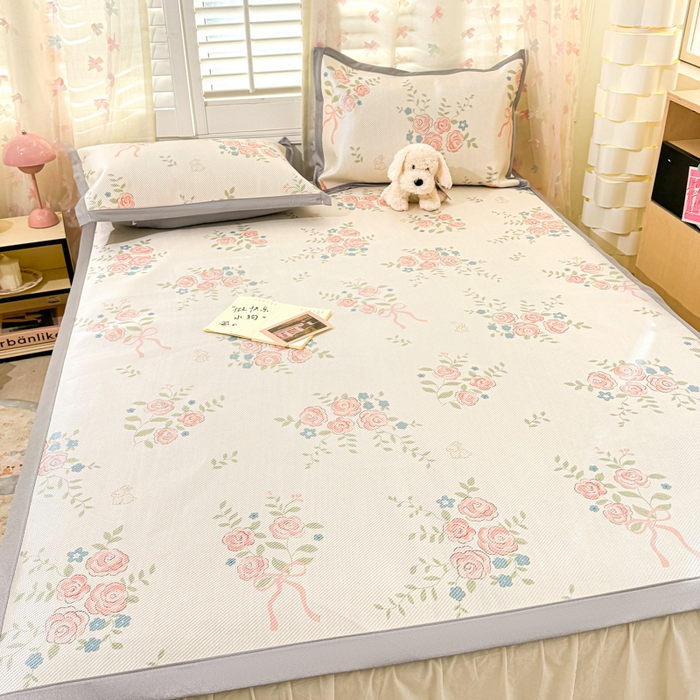 91家纺网 家纺一手货源 找家纺 川悦生活 2025新款数码印花冰藤席 玫瑰原野