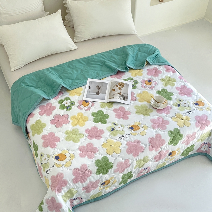 91家纺网 家纺一手货源 找家纺 诗雅纺织 2025新款超柔水洗棉夏凉被空调被 落英缤纷