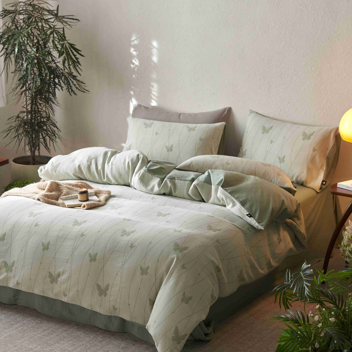 91家纺网 家纺一手货源 找家纺 （总）安莱生活 2025新款60s双层纱色织大提花蝶舞翩翩四件套系列