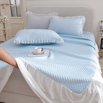 91家纺网 家纺一手货源 找家纺 （总）赛丽雅 2025爆款A类凉感豆豆凉席三件套床裙款冰丝软席子床笠款凉席