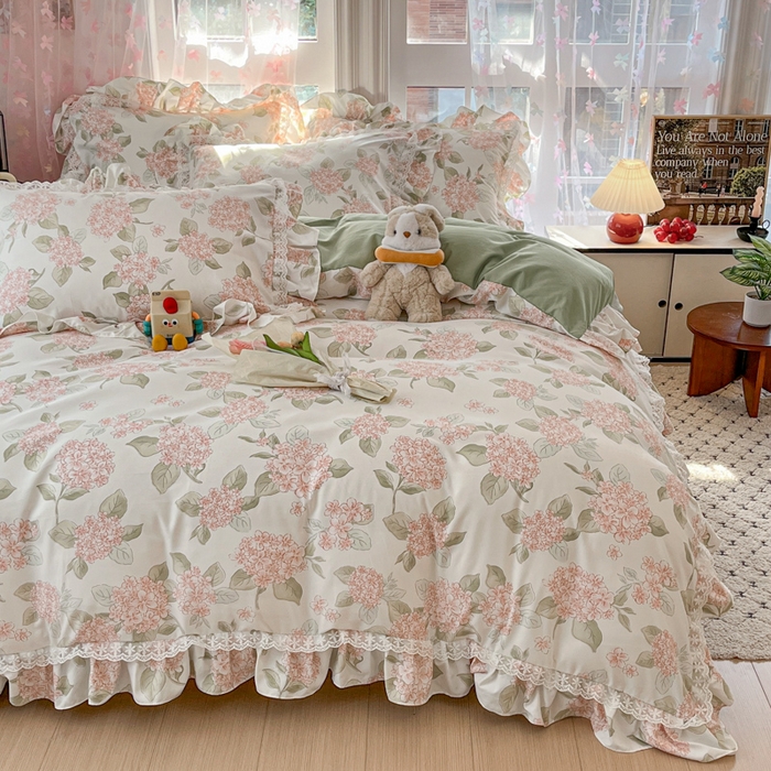 91家纺网 家纺一手货源 找家纺 喜梦缘家纺 2025公主风云柔棉工艺款四件套 粉樱轻舞